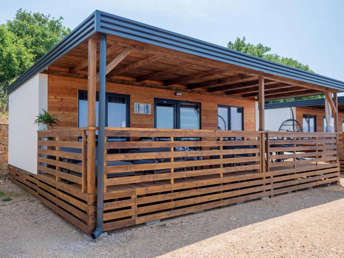 Luxury Mobile Home Zuzu Klenovica Zewnętrze zdjęcie
